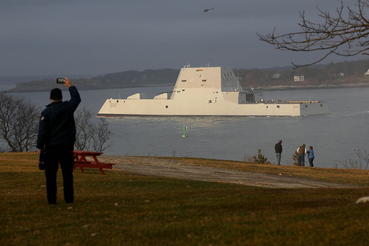 USS Zumwalt