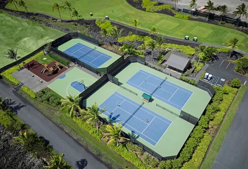 The tennis courts at Kohanaiki.
