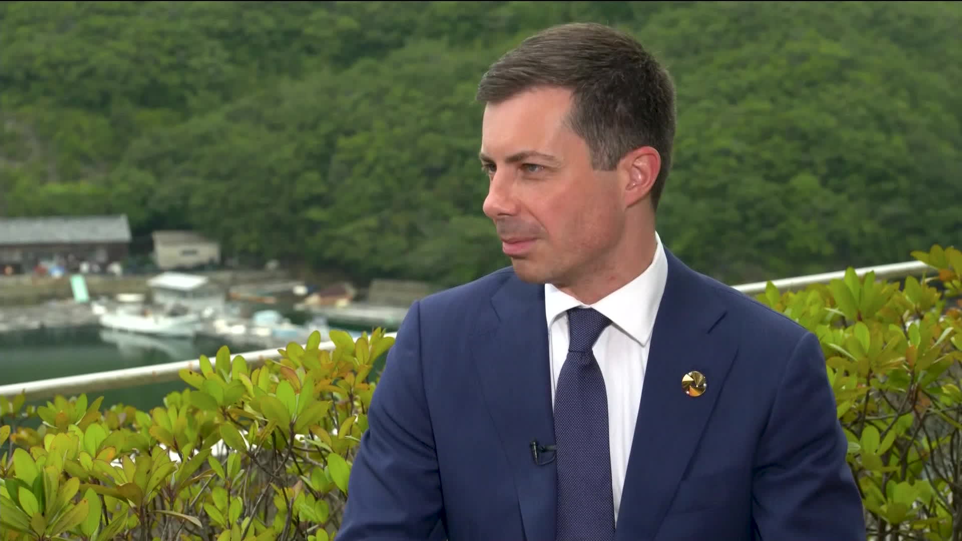 Watch Pete Buttigieg Speaks Exclusively To Bloomberg Bloomberg