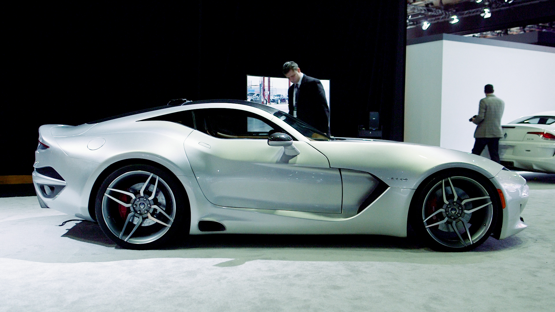 Meet the 268,000 Supercar Made in the USA Bloomberg