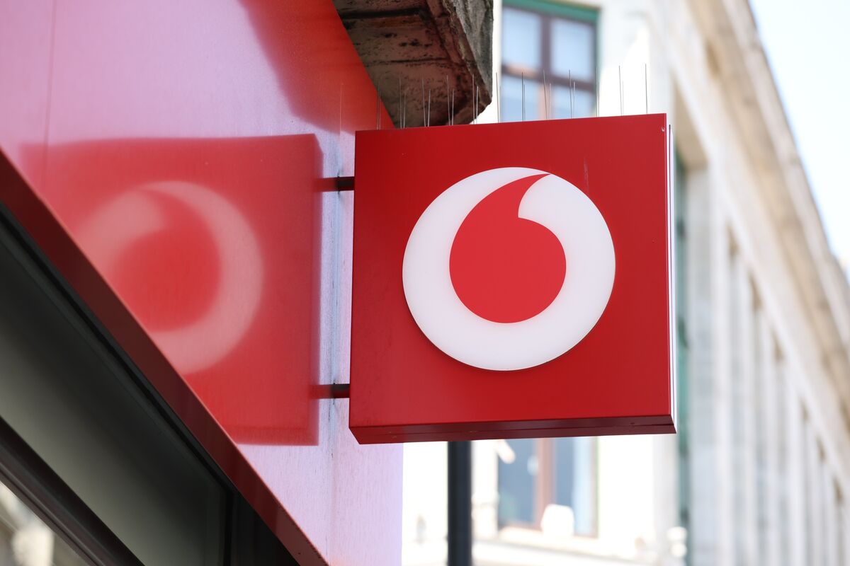 UK Clears Vodafone Three Merger Of National Security Concerns Bloomberg