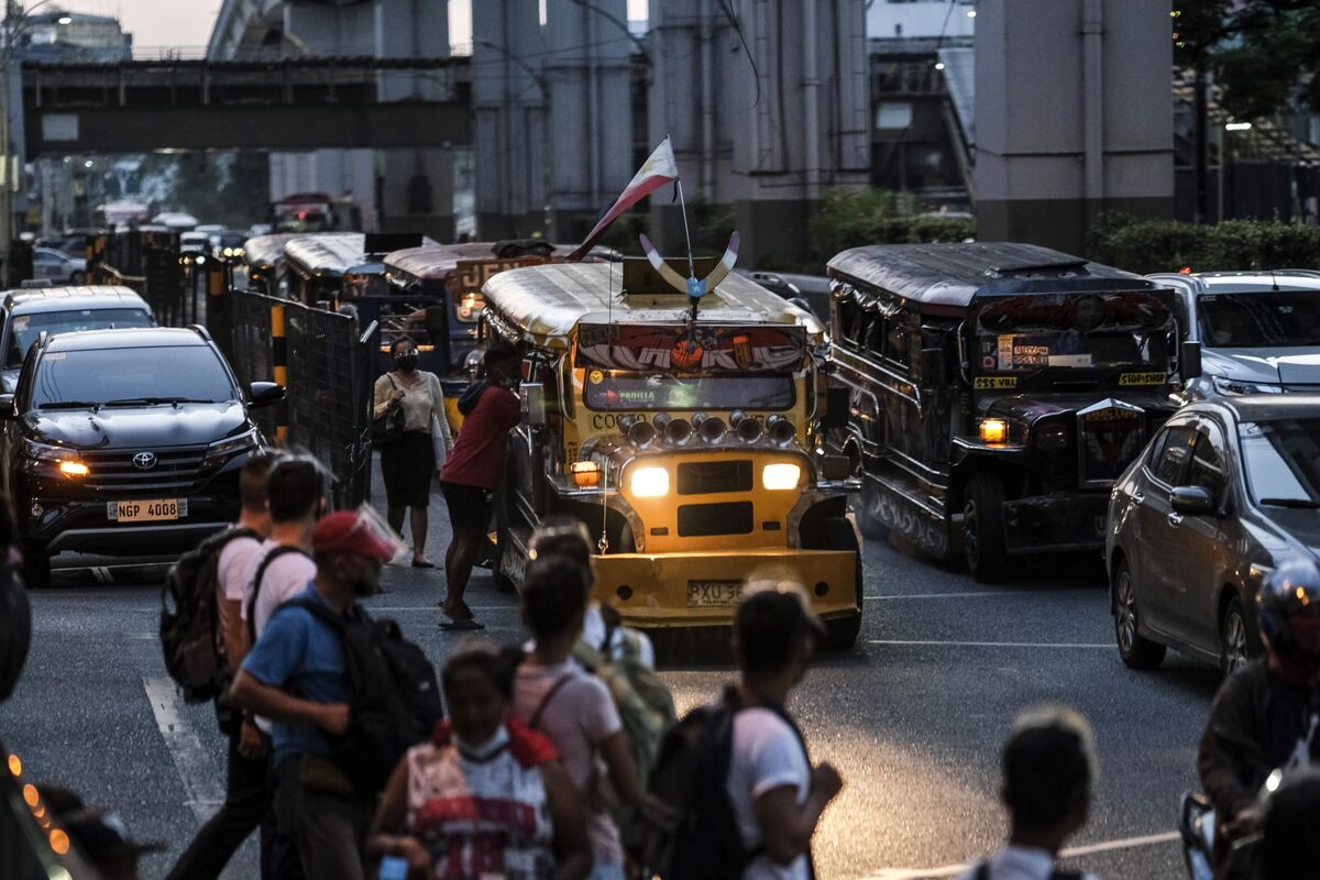 Philippine GDP Expands On Track To Be Southeast Asia S Fastest Growing