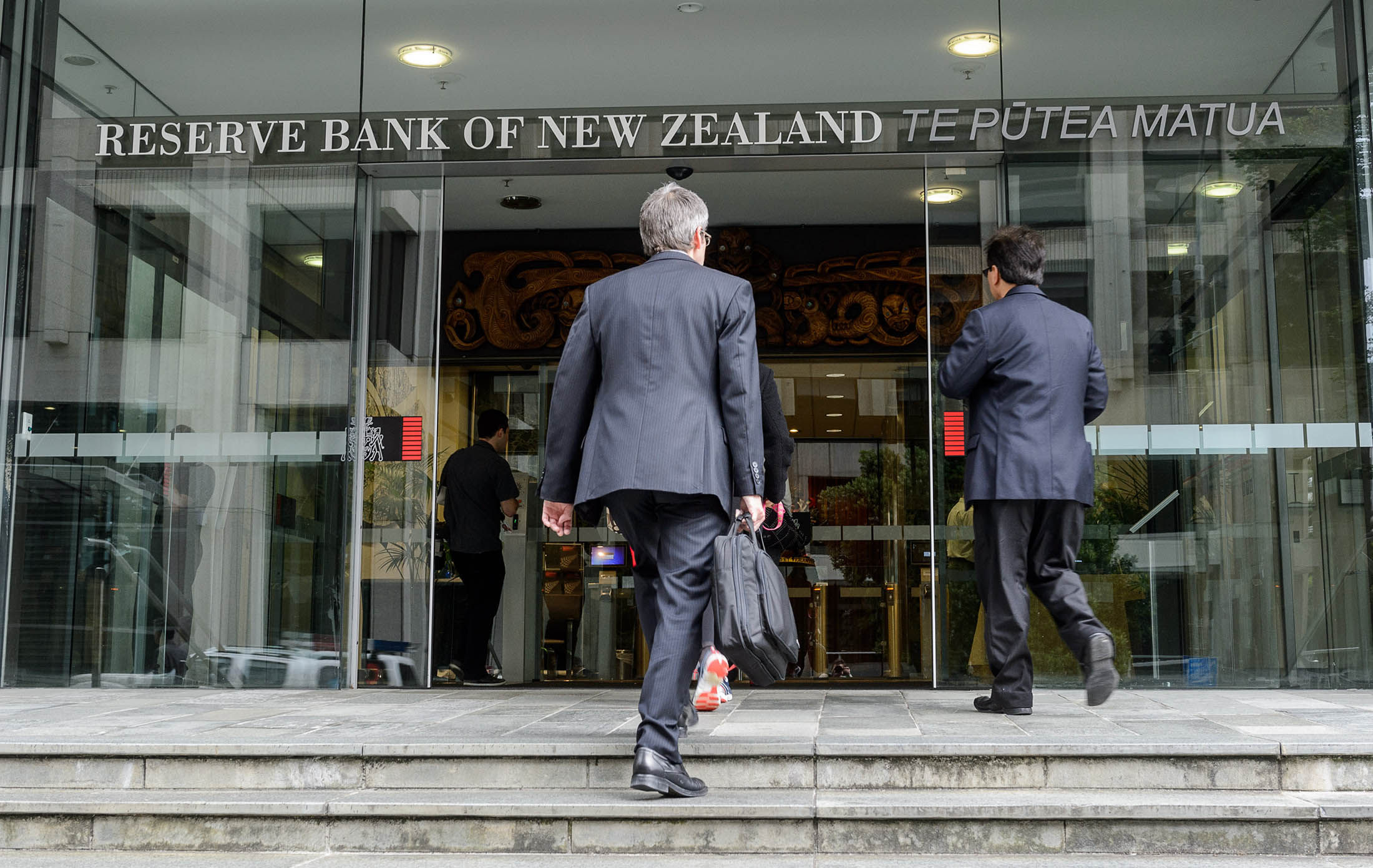 New Zealand Rate Cut Bets Rise On Unexpected RBNZ Economy Update