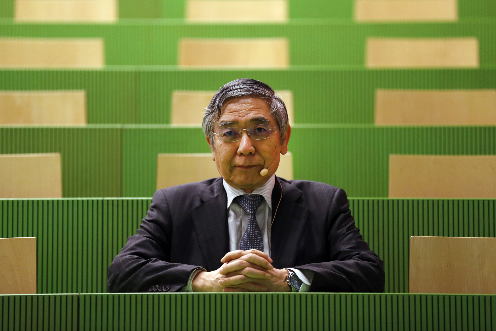 Kuroda Signals BOJ Wont Upend FX Reserves With Green Bond Buys Bloomberg