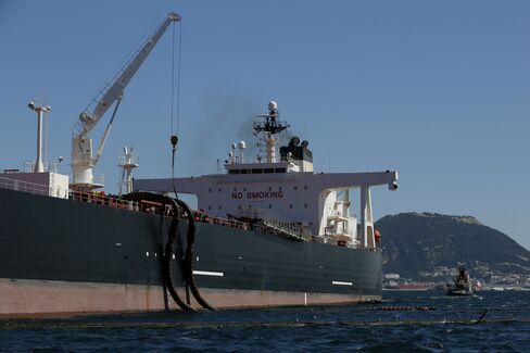 The Monte Toledo oil tanker in Algeciras yesterday.