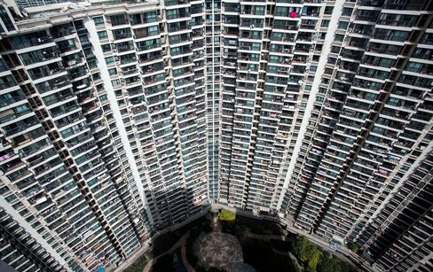 TOPSHOT-CHINA-POLITICS-HOUSING