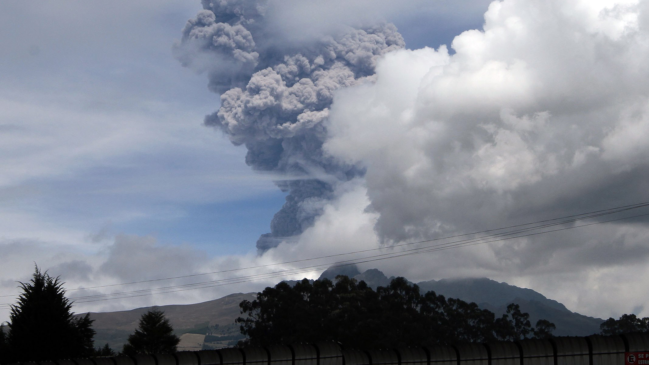 Ecuador Declares National State of Emergency as Volcano Erupts ...