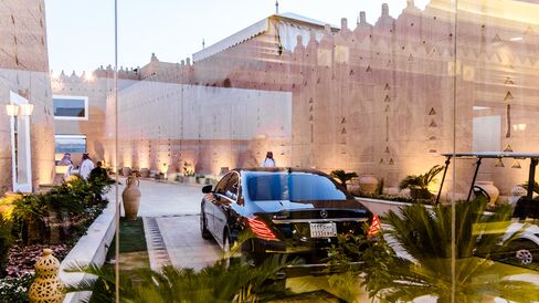The private entrance of the prince’s weekend house in Riyadh.