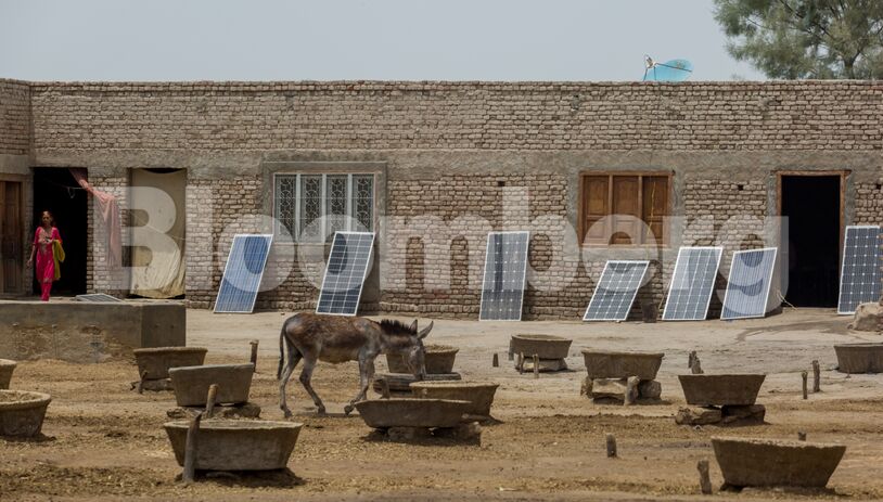 Heatwave and Power Outages in Jacobabad