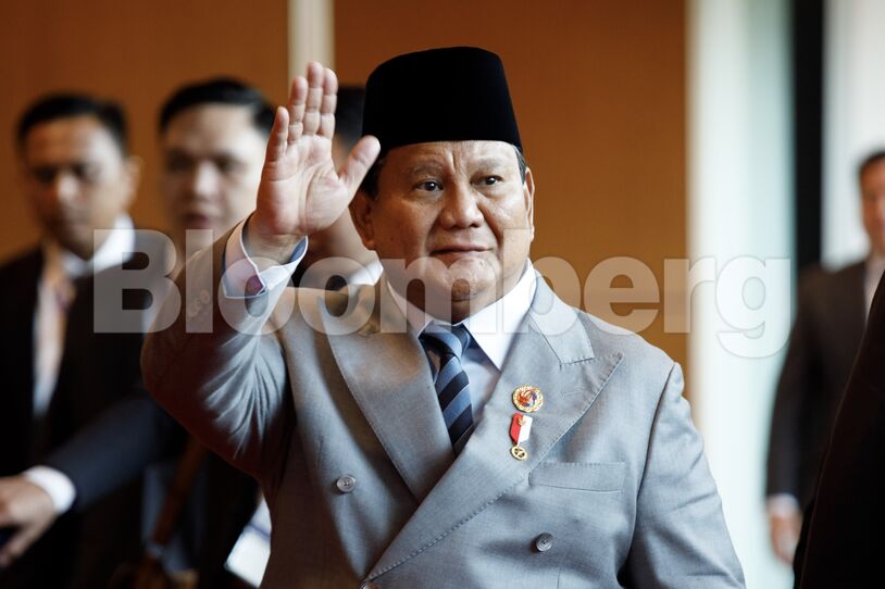 Leaders Attend the Asean Summit in Malaysia