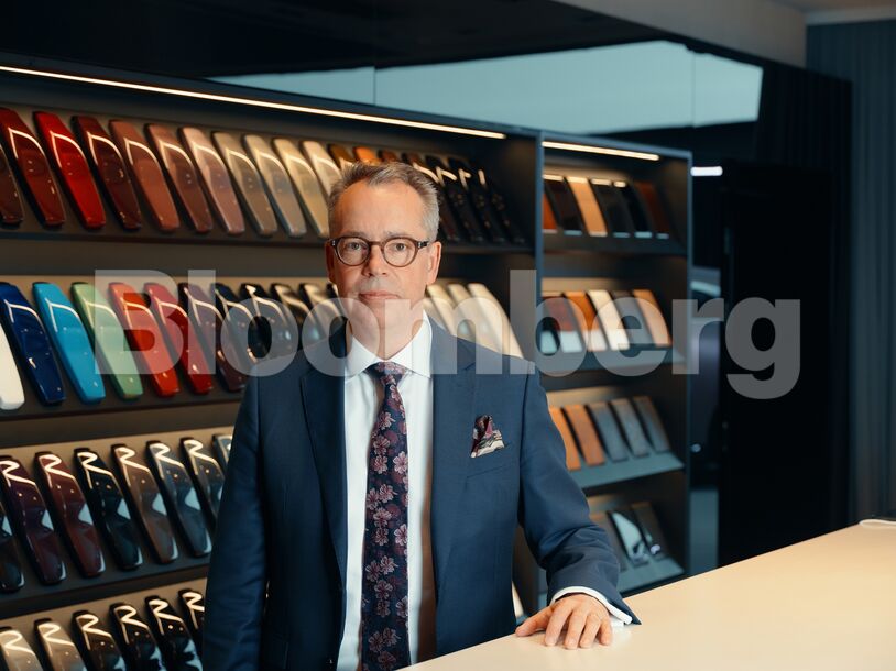 CEO Chris Brownridge in the Presentation Suite at Rolls-Royce Motor Cars