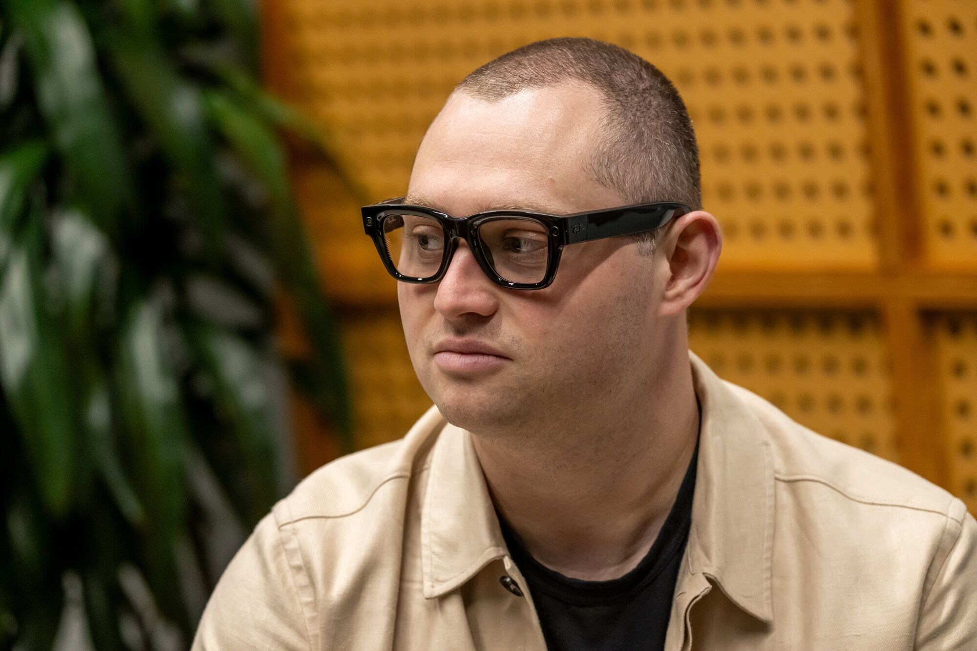 Meta’s $799 Display Glasses Give a Glimpse of the Future: Review