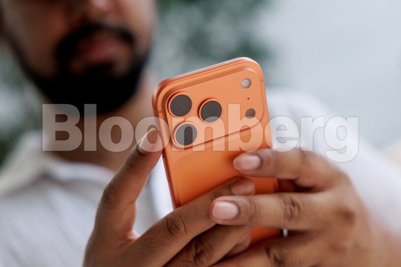 Apple iPhone 17 Goes On Sale