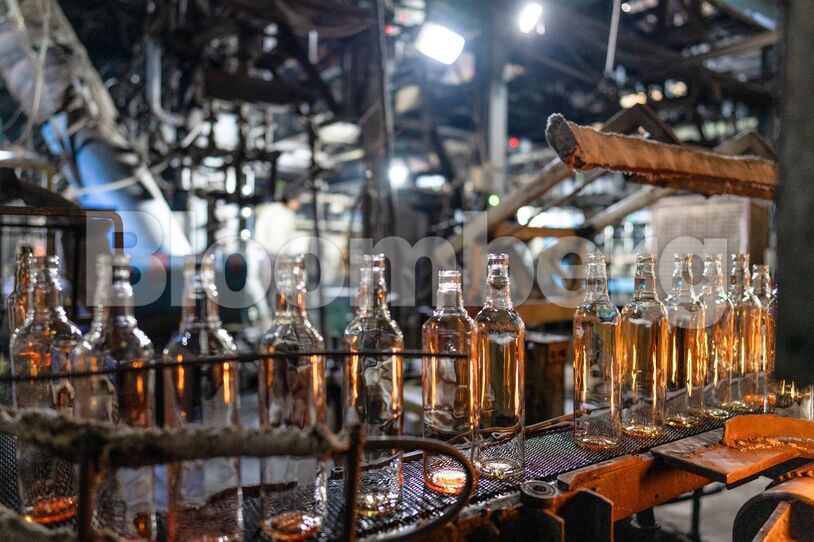 Impact of Natural Gas Shortage on Glass Factories in India