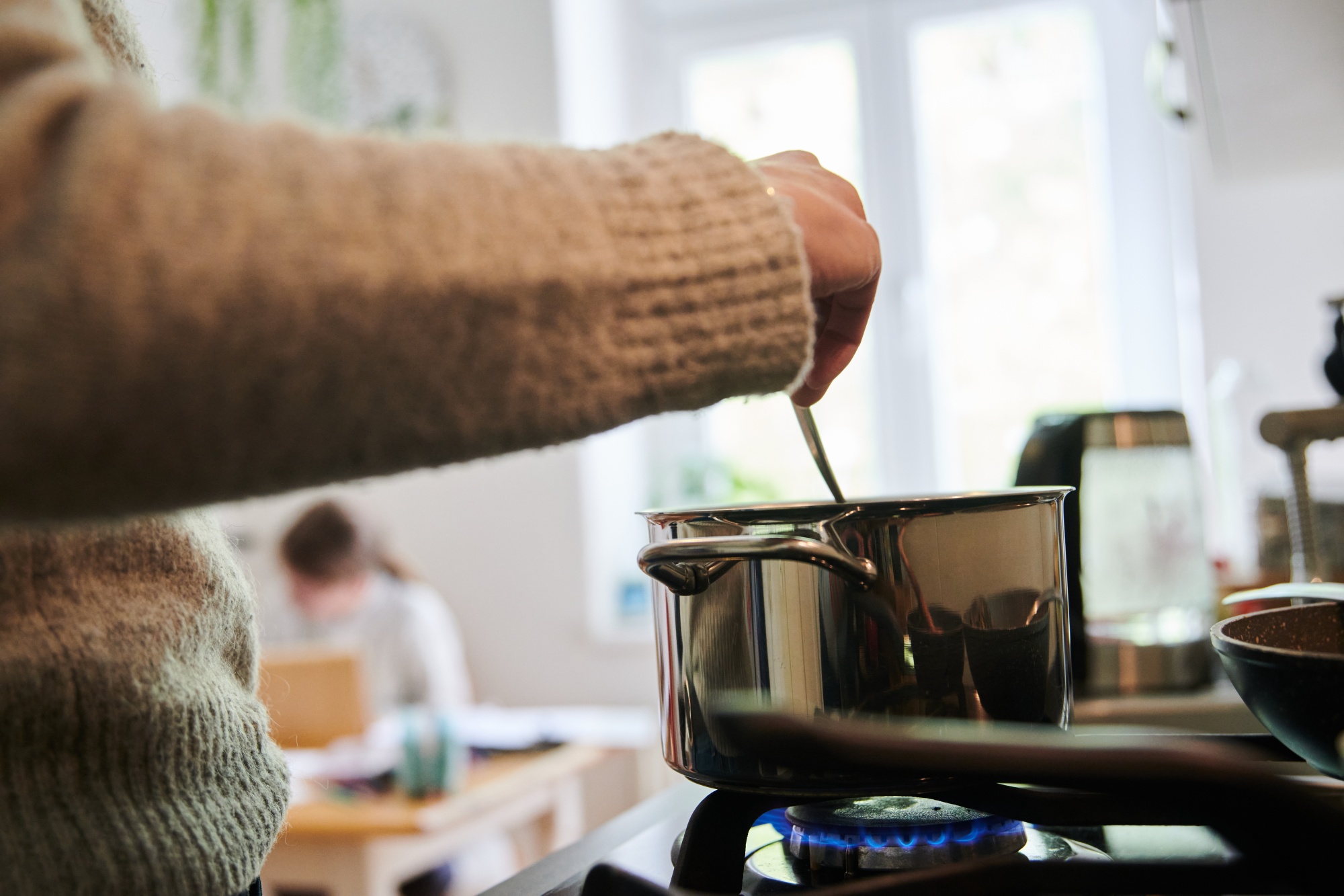 Have a gas stove? How to reduce pollution that may harm health - Harvard  Health