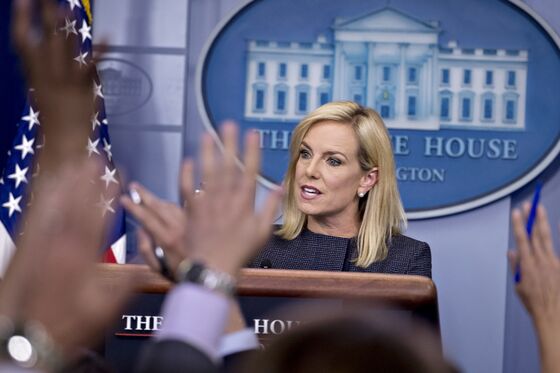 Nielsen Says Congress Must Act to End Migrant Family Separations