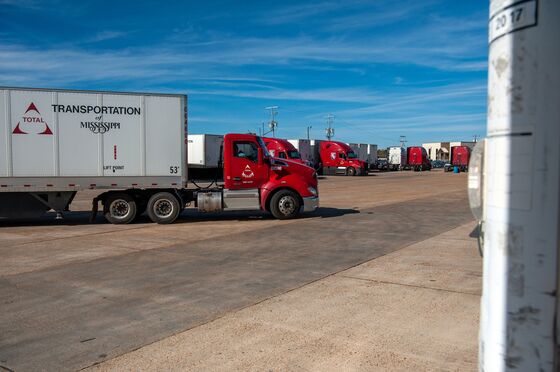 Teen Truckers Are Taking to the Streets, and Safety Advocates Are Worried