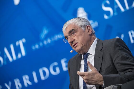 Billionaire Hedge Fund Hintze’s Deal With Spinoff Team Falls Apart