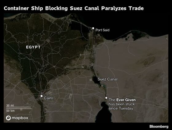 Elite Salvagers Set to Tackle Massive Ship Blocking Suez Canal