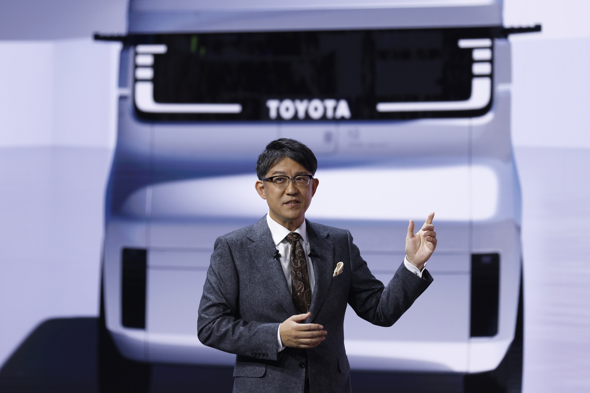 Toyota CEO Sees EVs as 'Missing Piece' for World's Top Carmaker - Bloomberg