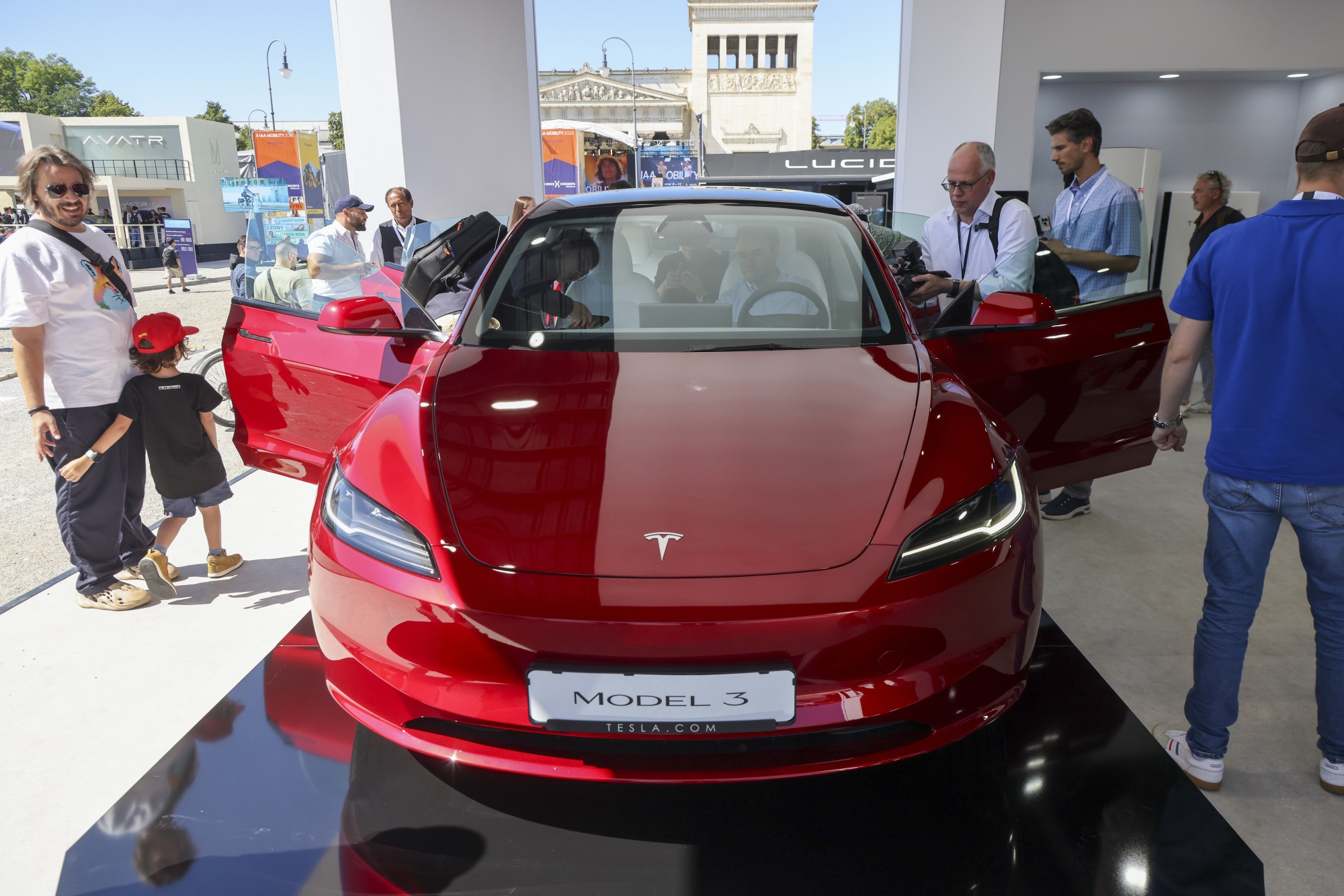 Tesla launches restyled Model 3 in North America