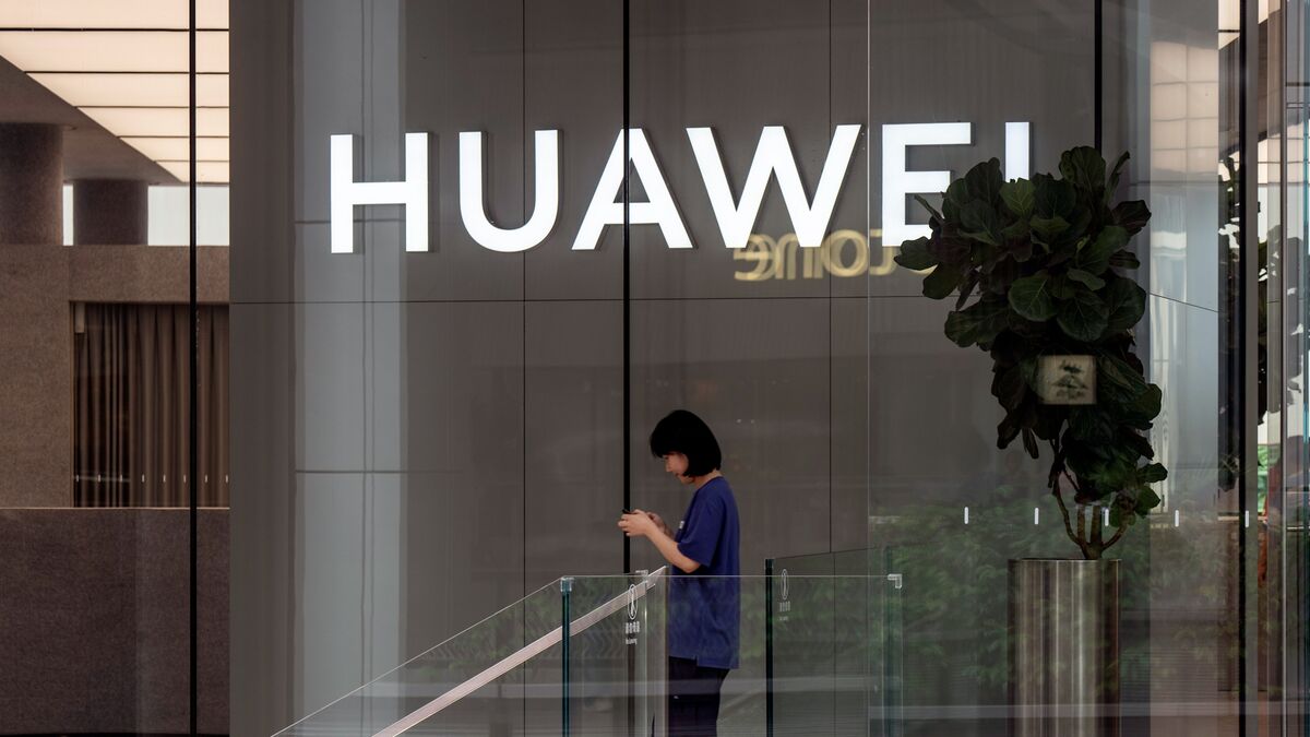 EU Eyes Huawei, ZTE Ban in Members’ Mobile Networks EU Eyes Huawei, ZTE Ban in Members’ Mobile Networks