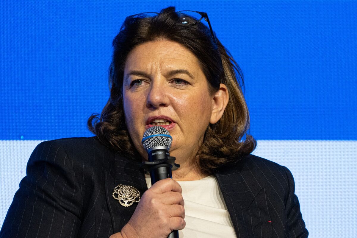 Amundi Posts Surprise Inflows as Europeans Bring Funds Home