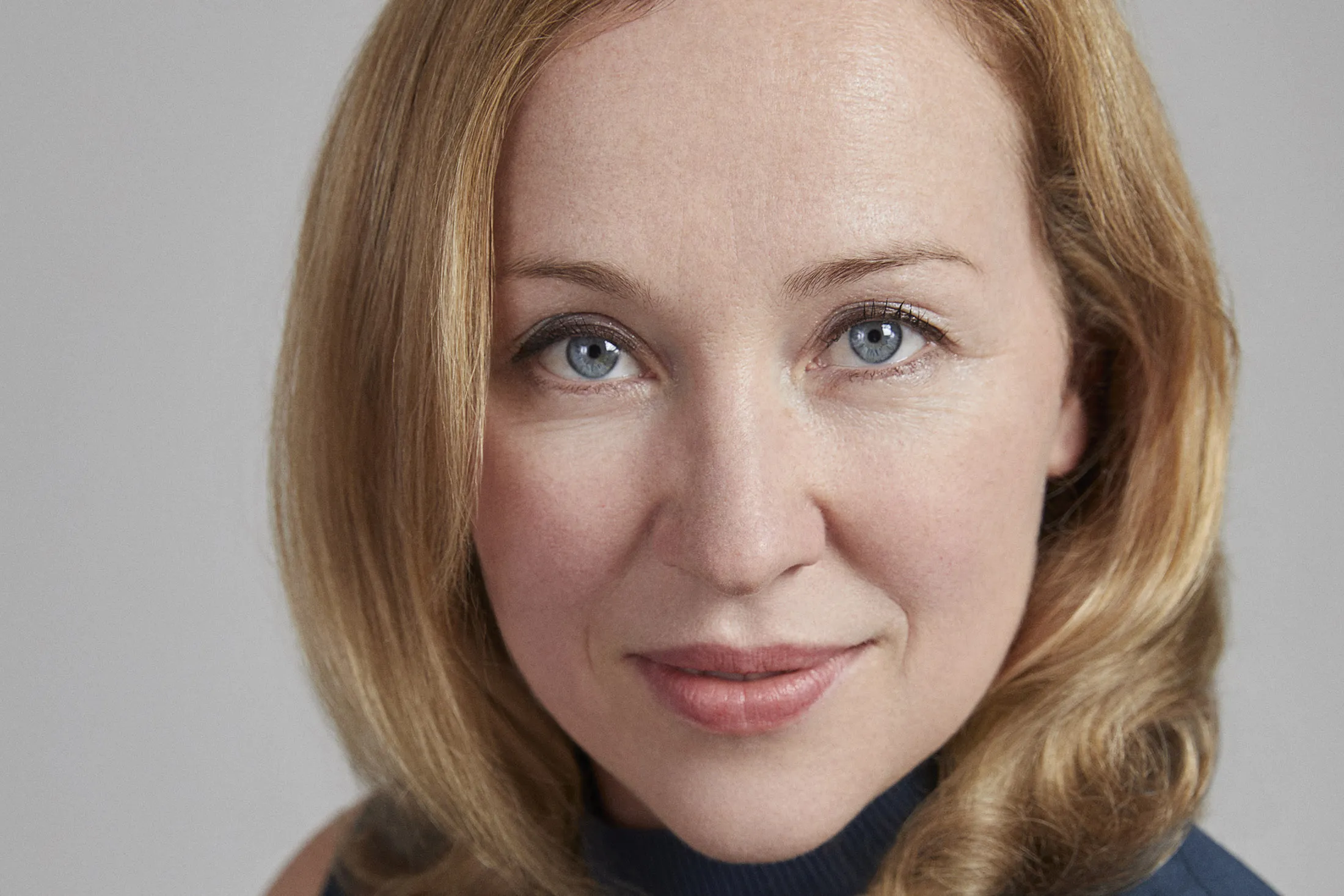 ソフトバンク・ビジョン・ファンドが新しいリーダー、最初の女性マネージングパートナーを追加 - Bloomberg