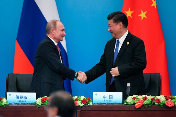 China, Russia Cementing Rising Eastern Bloc as Trump Rattles G-7