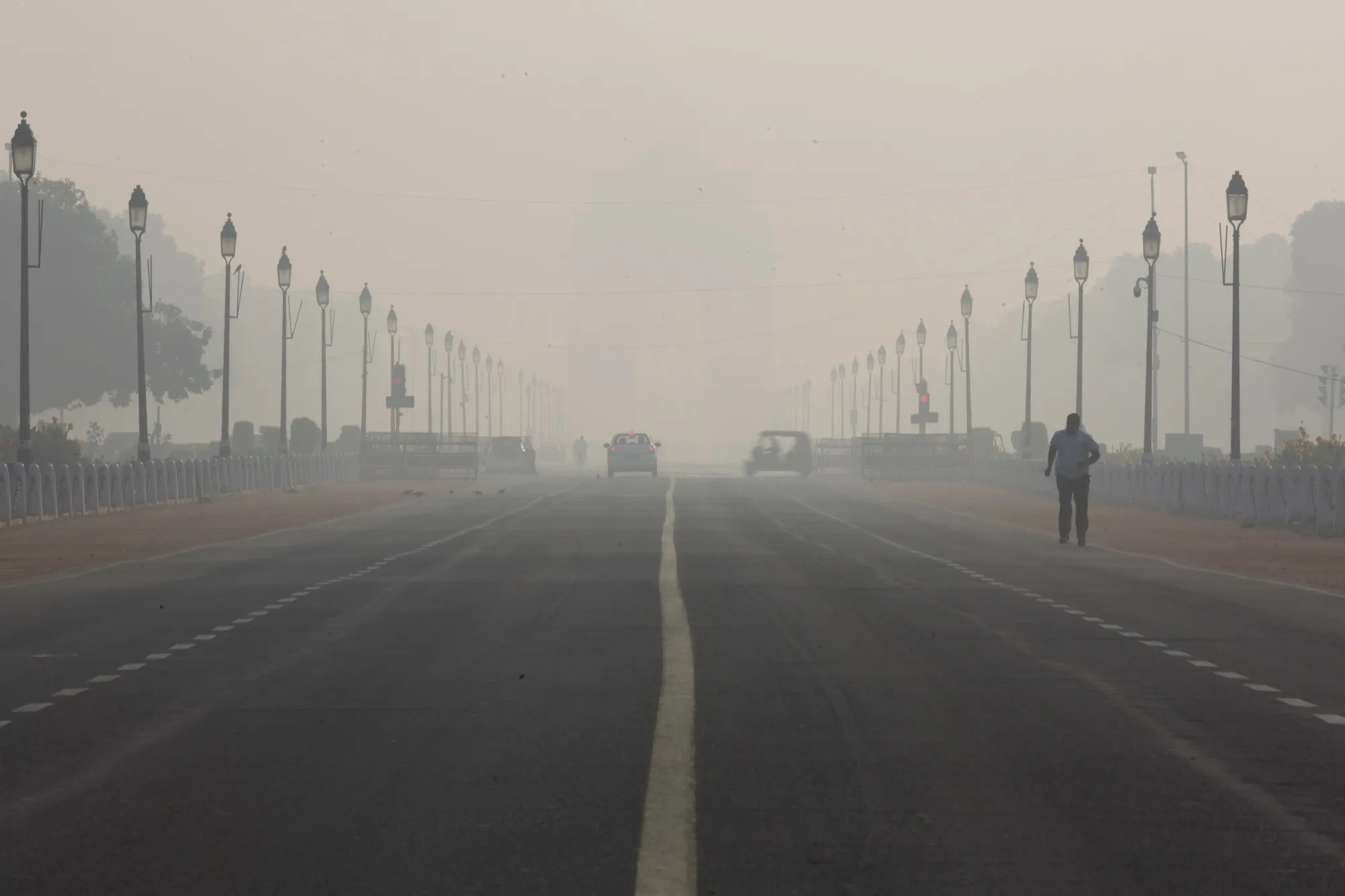 Air Pollution In Delhi Spikes As Deadly Smog Envelops City 