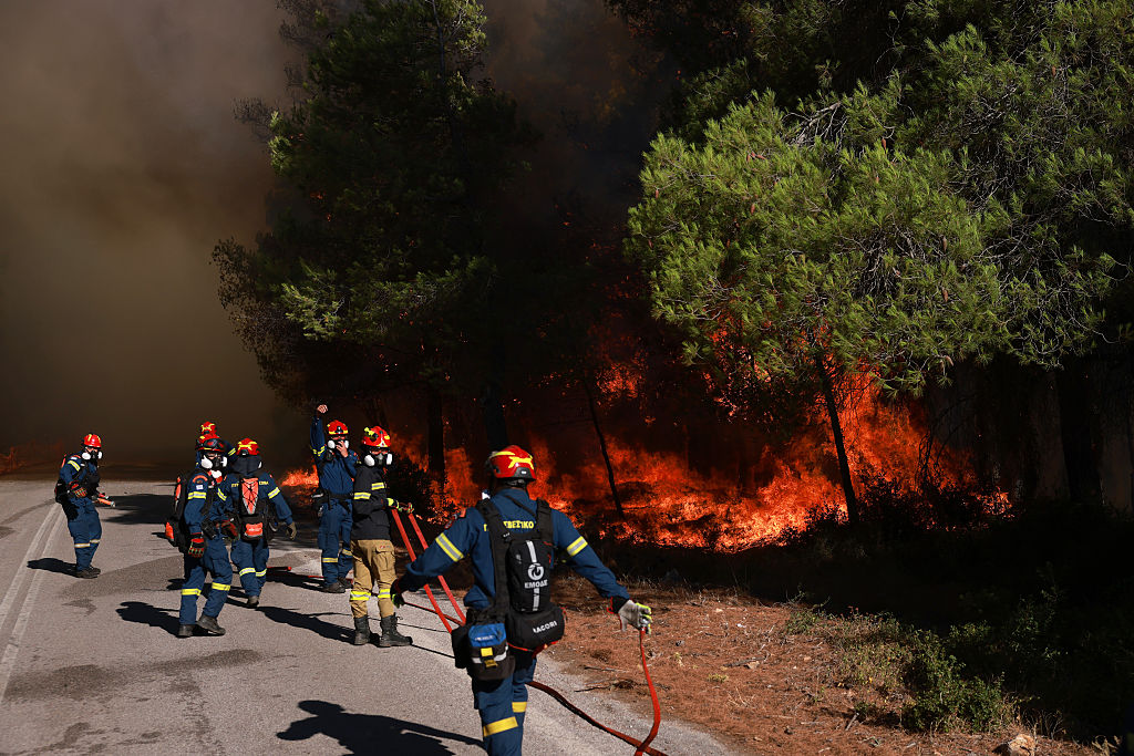 Image associated with story "Helicopter Collision Shows Perils of Europe Wildfires Fight"
