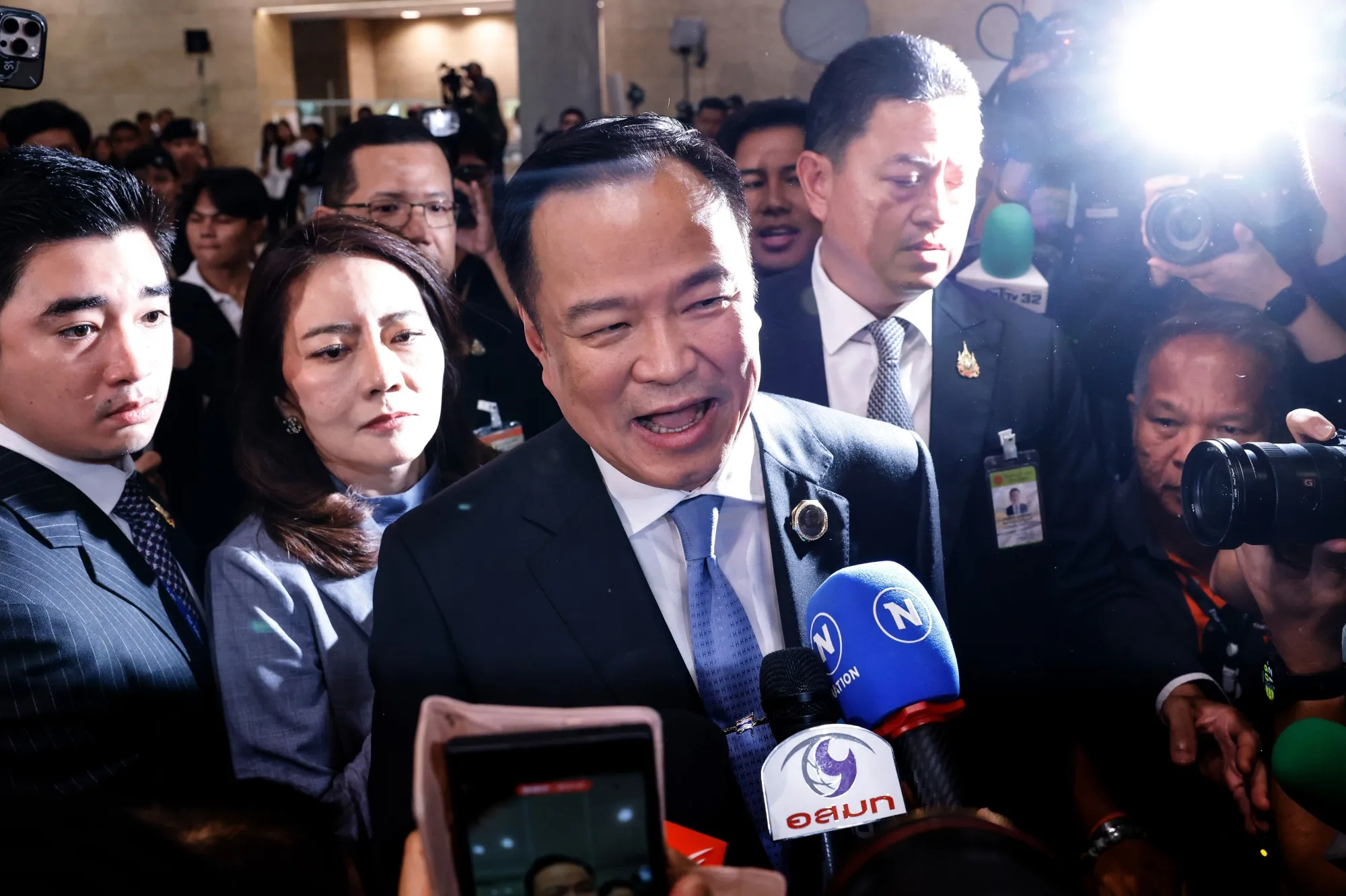 タイの次期首相に保守系アヌティン氏－タクシン派政権崩壊へ - Bloomberg