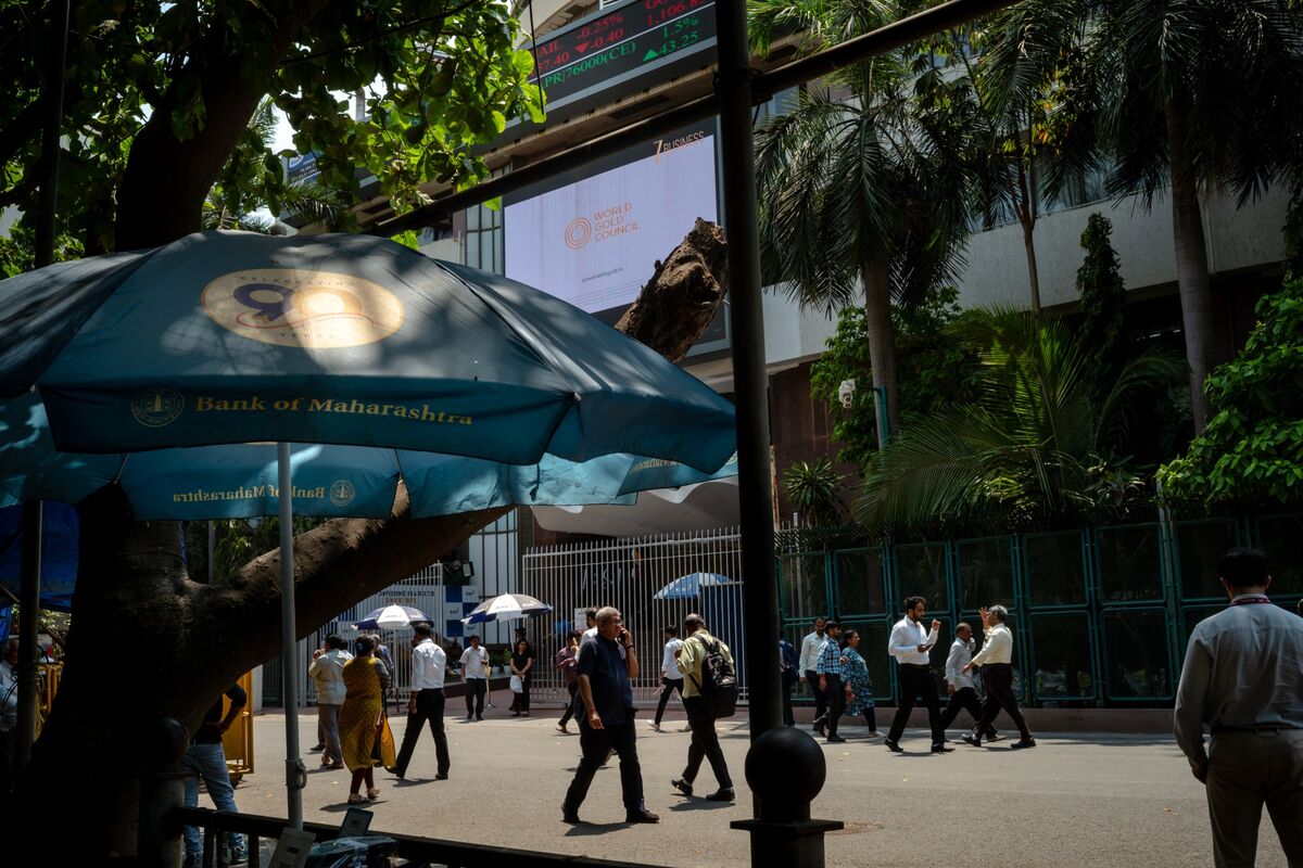 bloomberg.com - Haslinda Amin - India May Defy Slow Start to Reach Another IPO Record: Kotak's Jayasankar