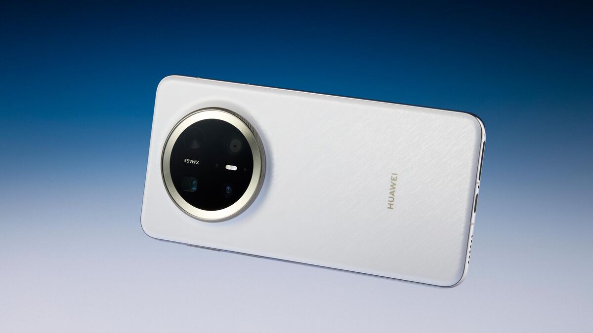 Huawei HarmonyOS Next Review: New Phone Seeks to Break Apple, Google  Dominance - Bloomberg