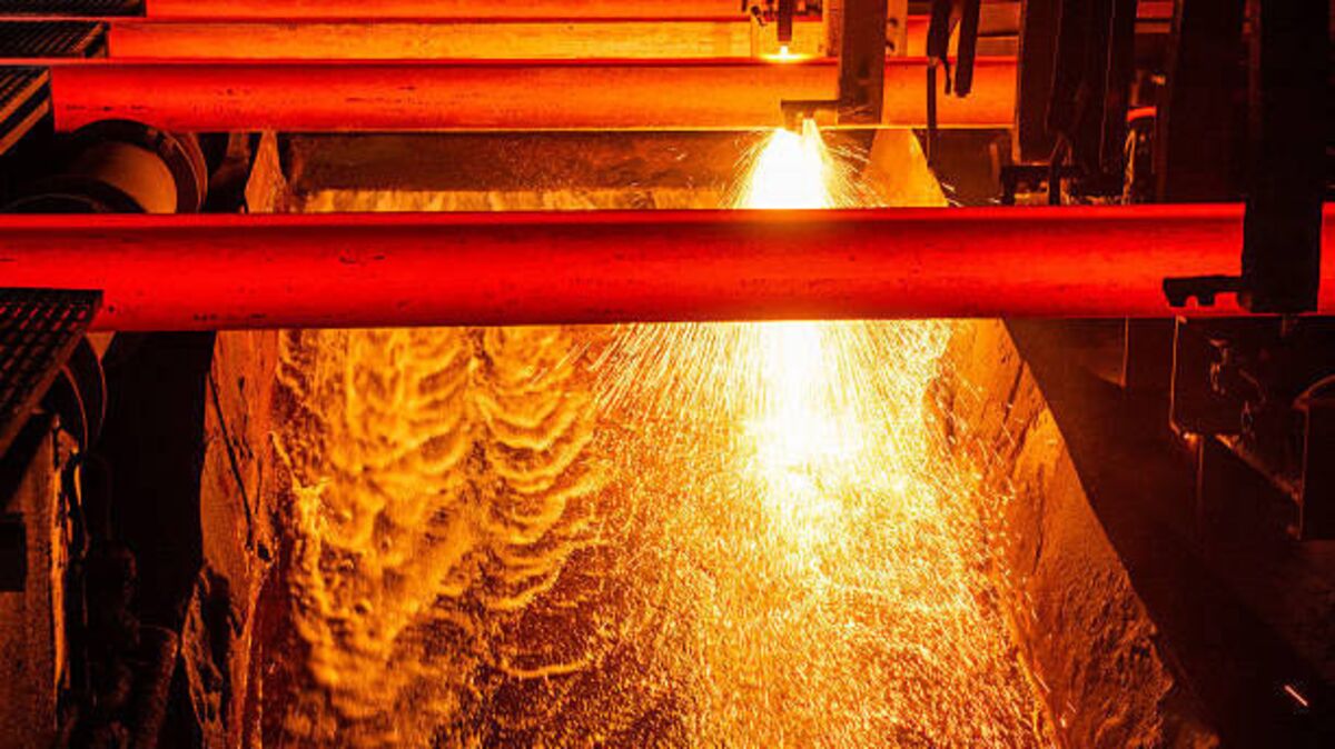 Trump Expands Steel and Aluminum Tariffs to Include 400 More Items