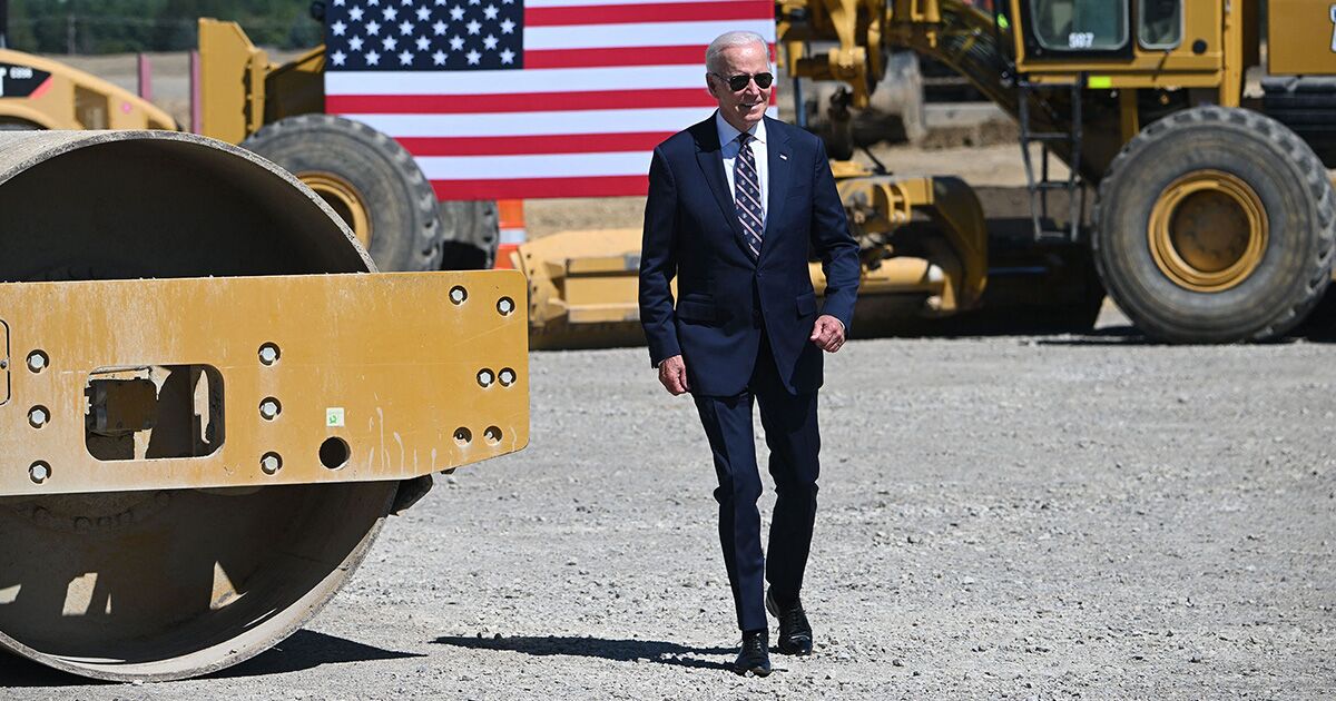 The Economy Is Going Biden’s Way. Now He Has to Get Voters to Give Him Credit