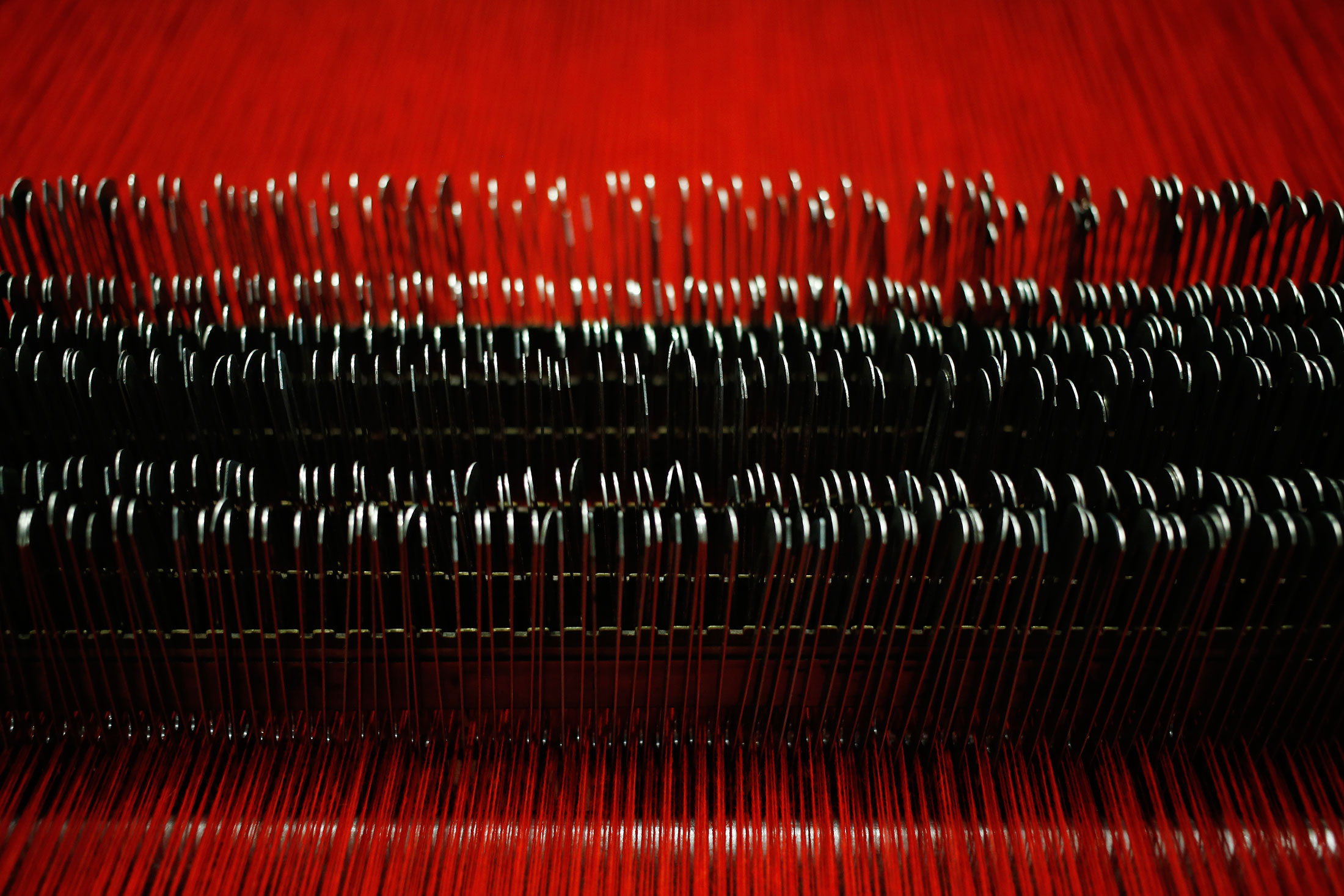 Inside Woolrich Woolen Mill How Blankets Are Made Bloomberg