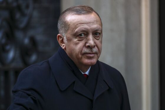 Erdogan Accuses Retired Admirals of Coup Plot Against Him