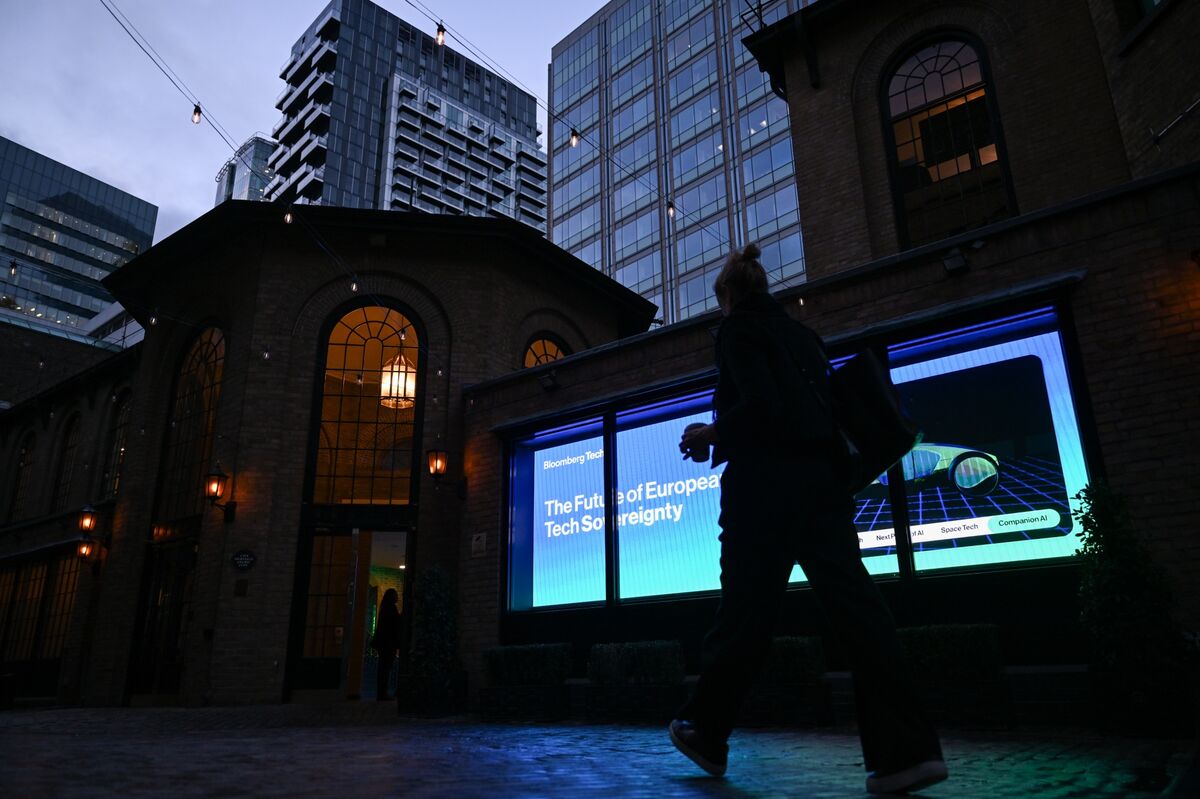 Bloomberg Summit in London to Focus on Tech Sovereignty
