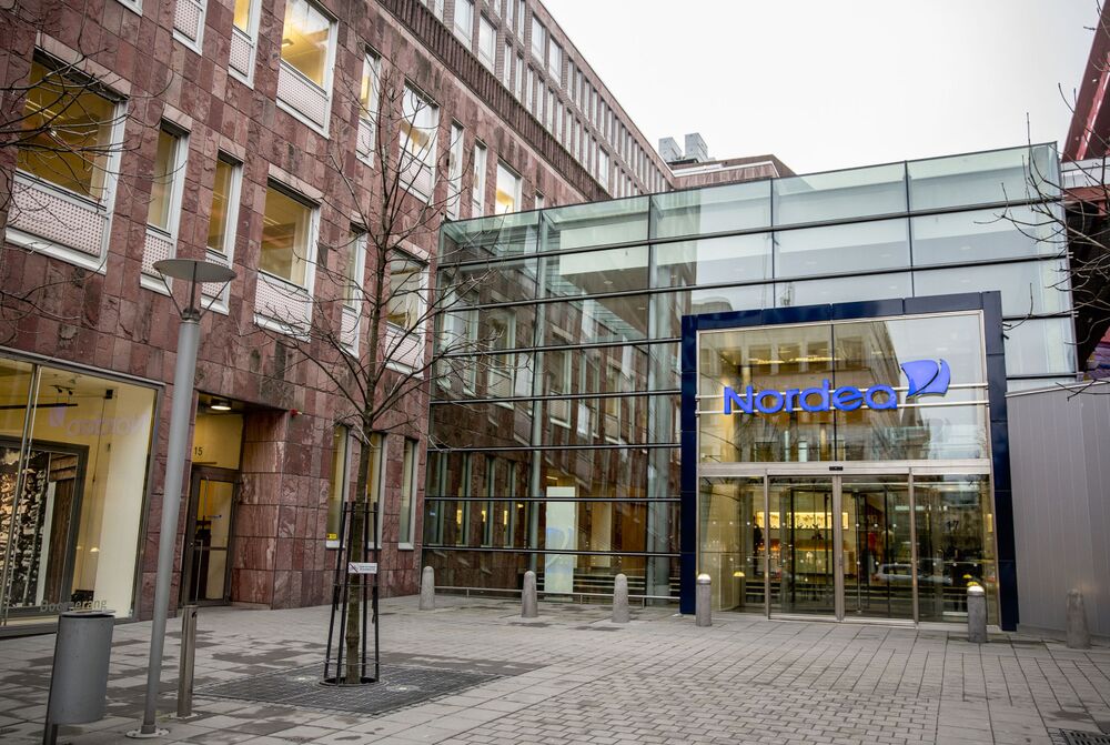 Shareholders Are Opposing Nordea S Plans To Move Its Hq Bloomberg