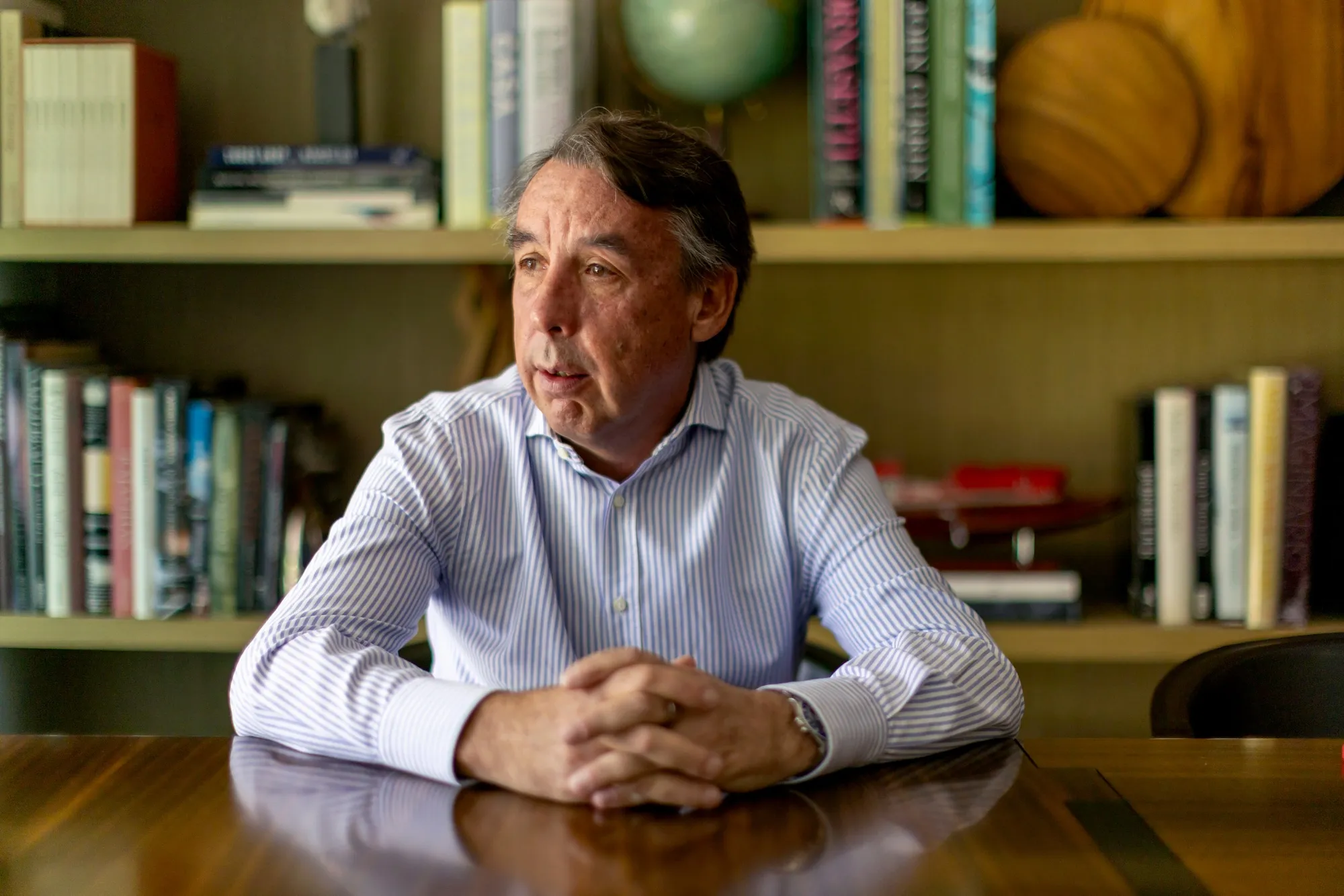 Televisa Chairman Emilio Azcarraga Steps Down Amid FIFA Bribery Probe -  Bloomberg