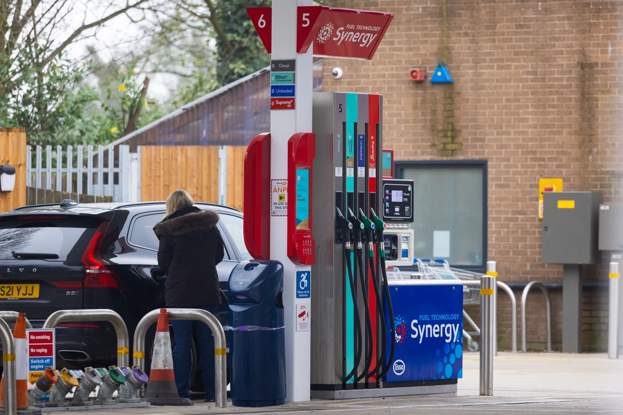 Inflation could rise to more than double the BOE’s 2% target if the latest jump in oil and gas prices is maintained, according to estimates.