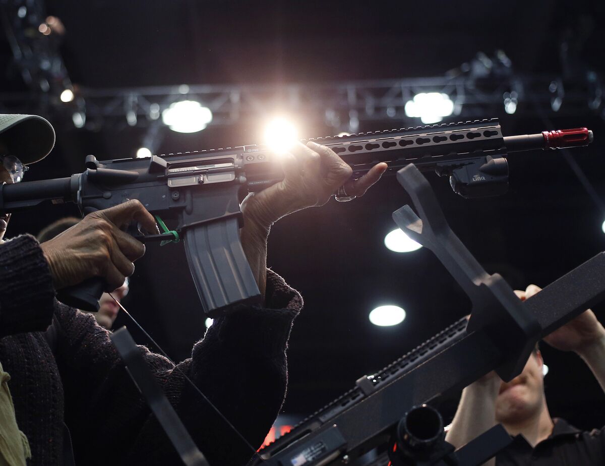 Gun Control: Trump Endorses Background Checks, But Not Bans - Bloomberg