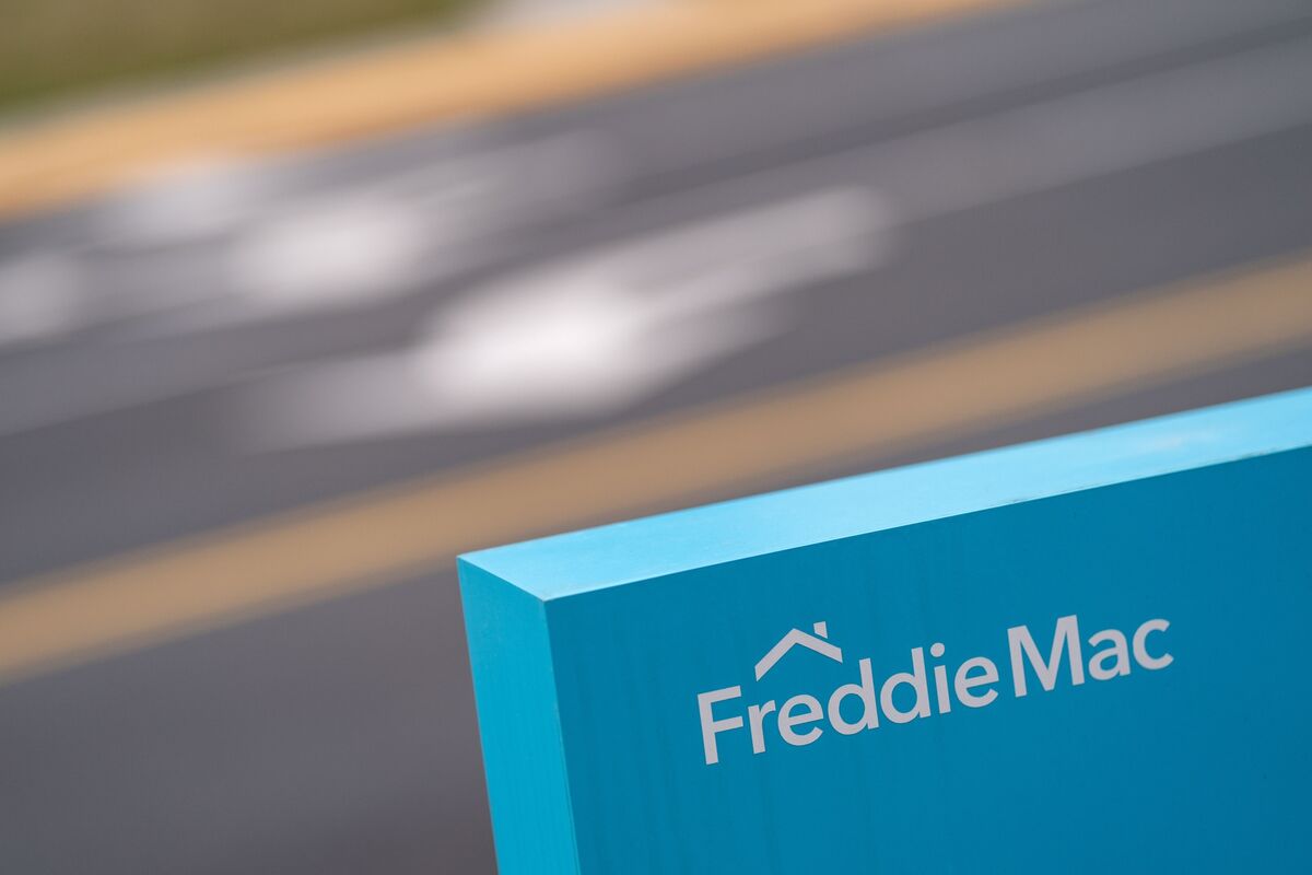 🟪"Trump valuta la privatizzazione di Freddie Mac e Fannie Mae dopo anni di controllo governativo"