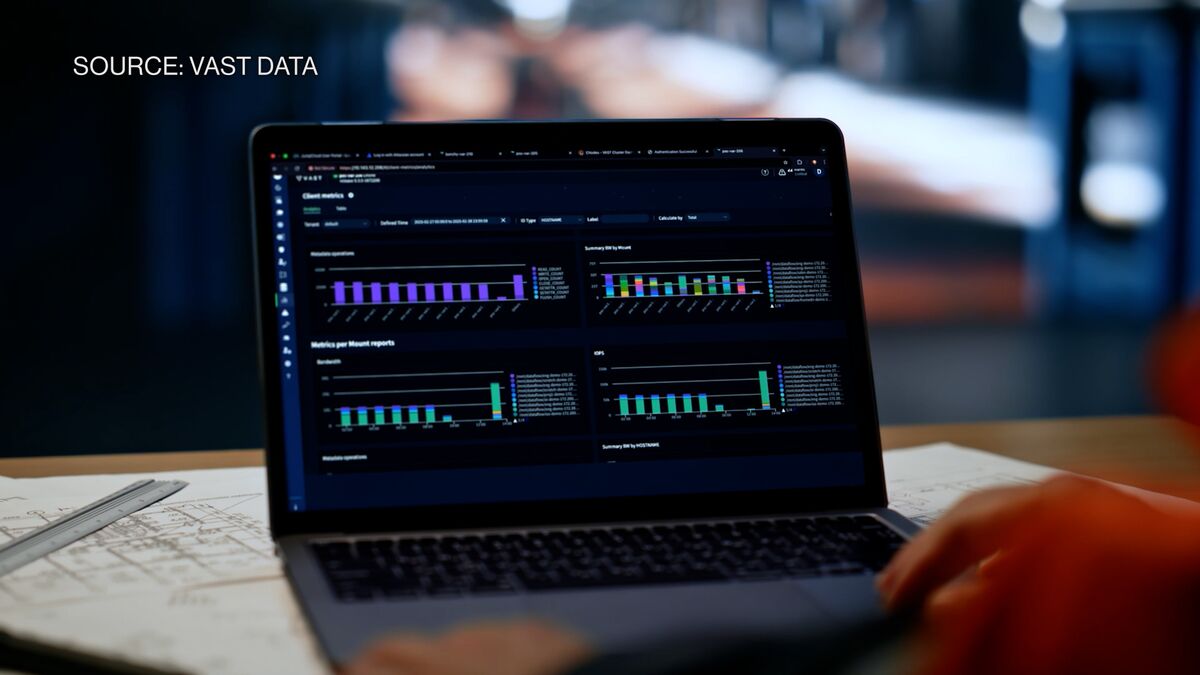 Tech: Vast Data achieves a valuation of $30 billion and prepares for an initial public offering (IPO).