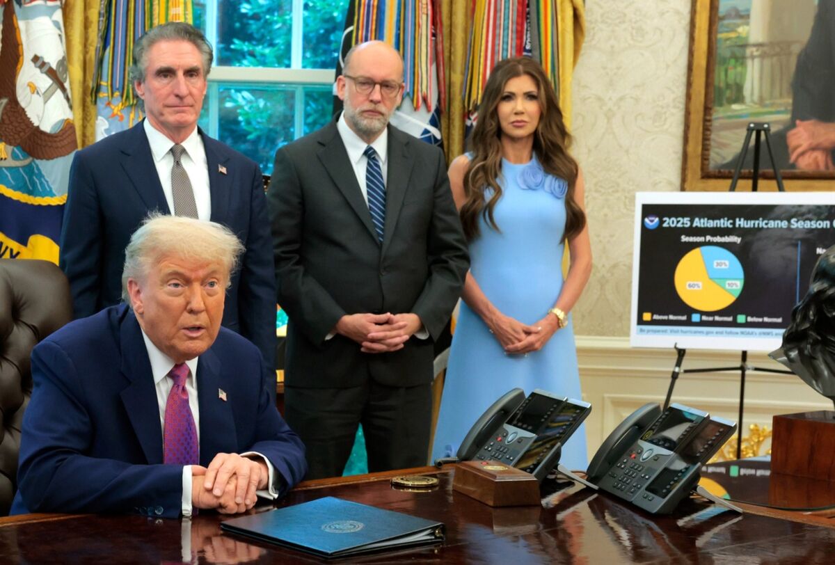Cover Image for Disaster Relief Shouldn’t Be a Presidential Spoils System