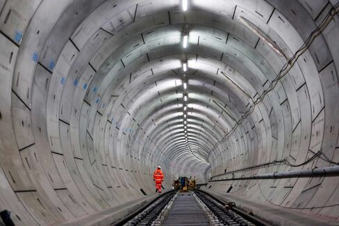 Crossrail Track And Railhead Installation