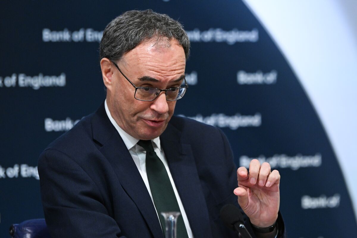 🟪"Ristrutturazione della Banca d'Inghilterra: Ex membri avvertono rischi di confusione nei mercati"