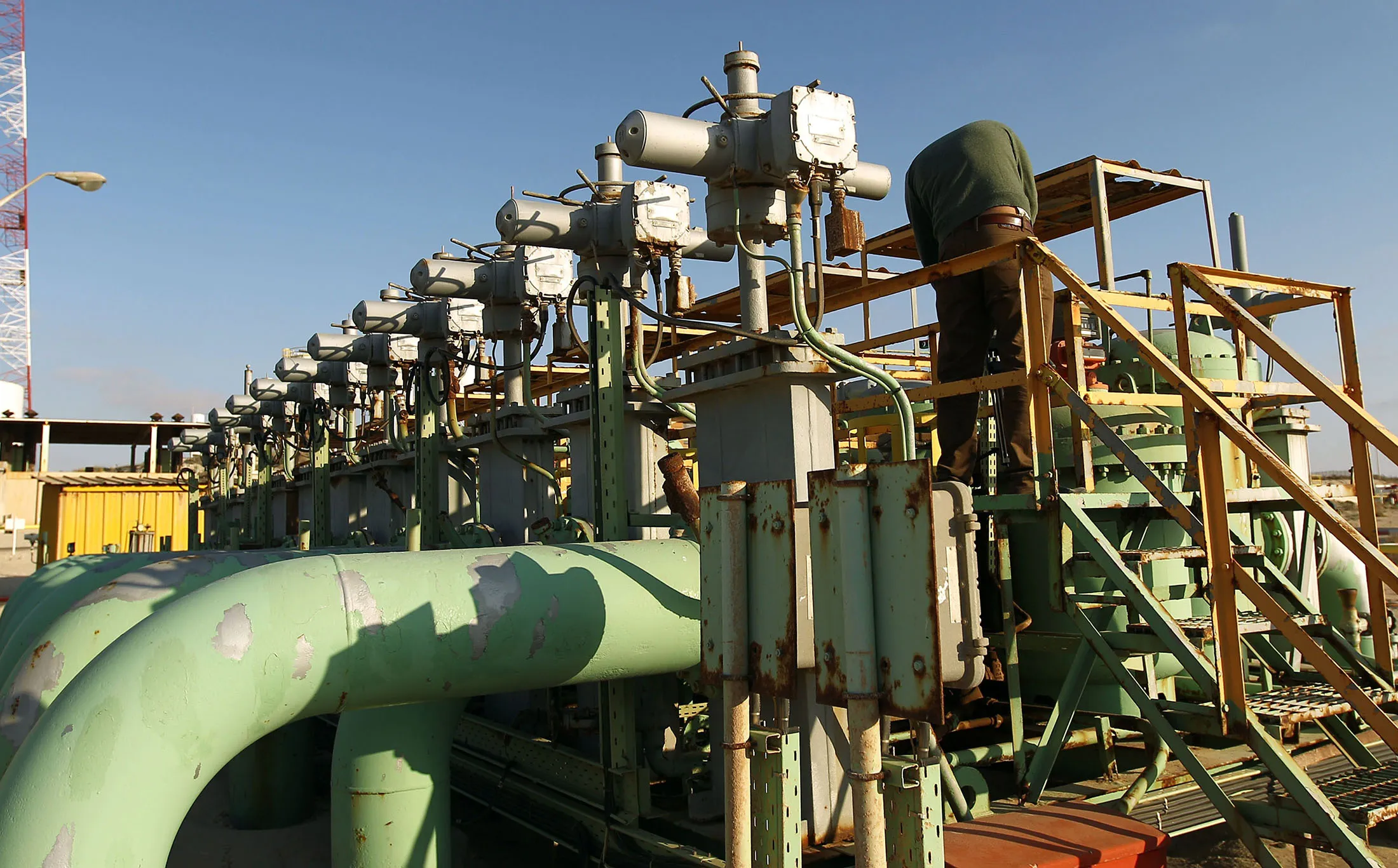 1468301738_libya oil