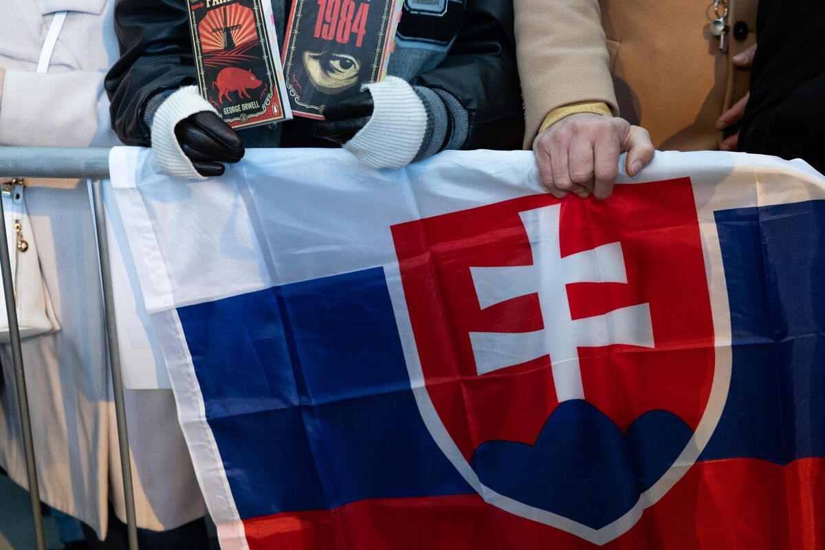 Corruption Trial Tests Slovakia Before Election
